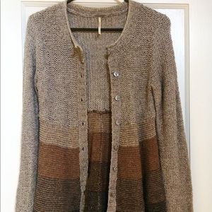 New Free People button-up sweater • size small